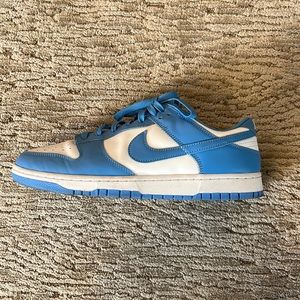 Nike UNC dunk low